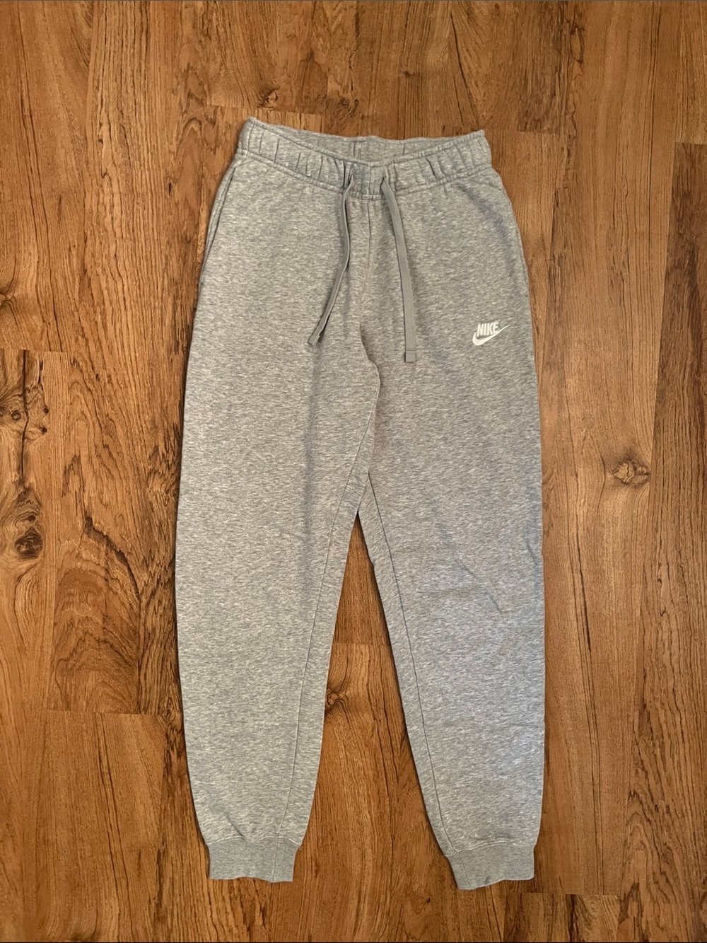 Nike Sportswear Club Fleece Mid-Rise Joggers